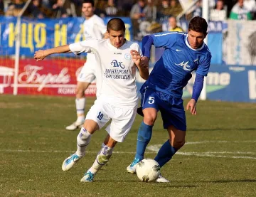 Левски" бие 1:0, треньорът бесен 