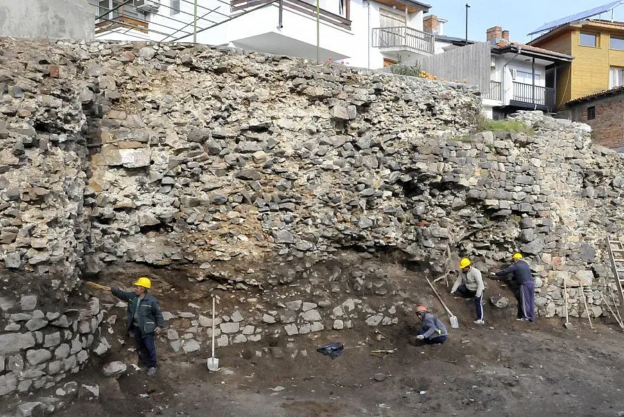 Откриха входната порта на Созопол 