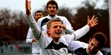 "Бургхаузен" на Донков вече шести в Германия