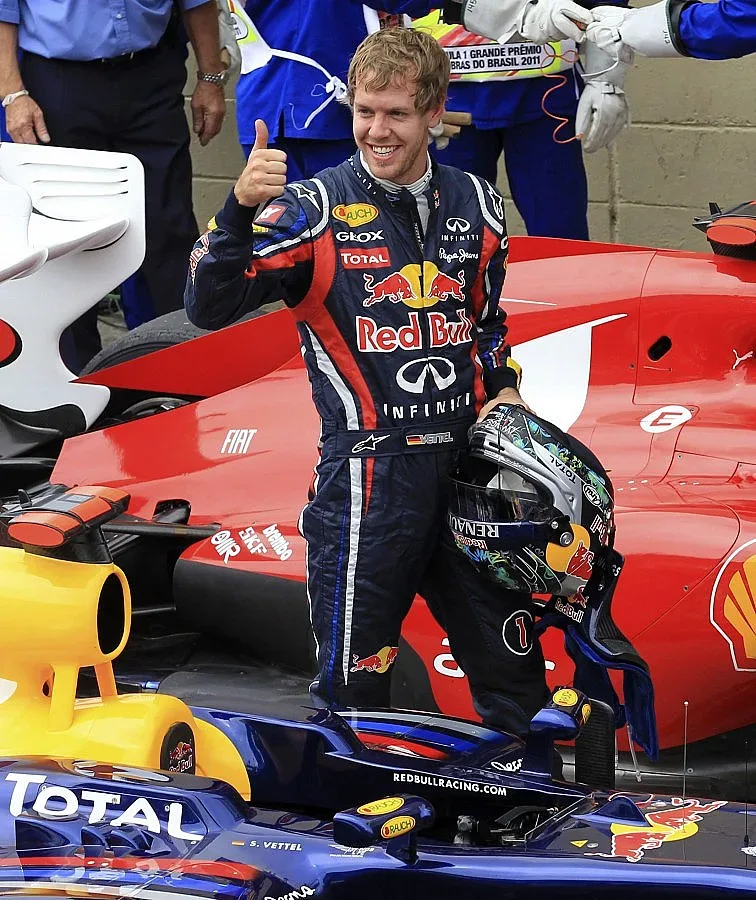 Фетел с рекорден 15-и полпозишън