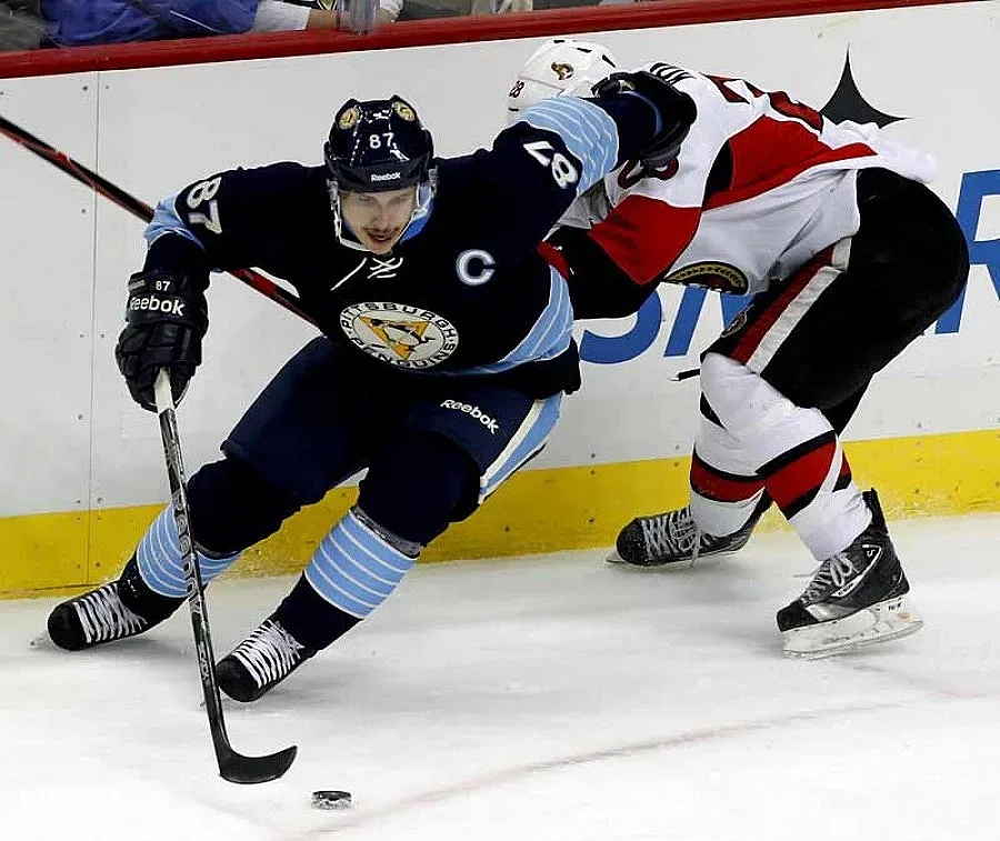 "Питсбърг" разби "Отава", остава лидер в НХЛ