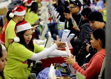 Ранени и арести на шопинг в САЩ