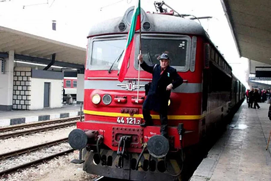 100 000 лева на ден губи БДЖ от стачката