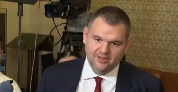 Пеевски: Няма тема Доган-Пеевски, има тема Пеевски и дерибеите