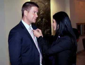 Общинари сложиха лилави лентички срещу насилието