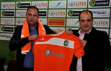 Гонят куци чужденци от "Литекс"