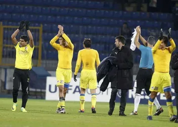 Кипър в екстаз, АПОЕЛ на 1/8-финал