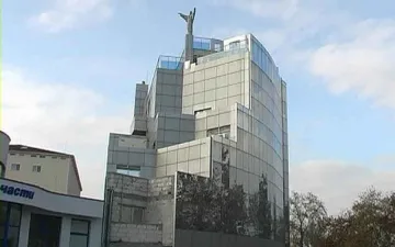 Държавата влиза в хотела на Ванко 1