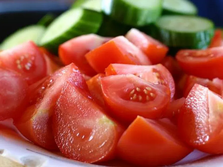 ЕС помпа домата и краставицата