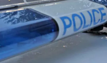 Поп блъсна студентка