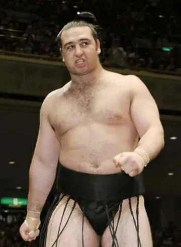 Котоошу доказа класата си, остава "одзеки"