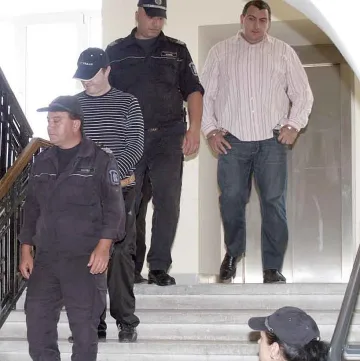 Килърите искат Цветанов да говори пред съда