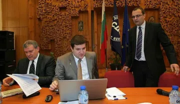 Мартин Димитров удържа властта в СДС