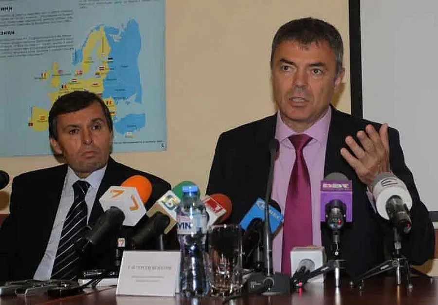 Игнатов: БАН изостана и парите не стигат