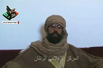 Сейф ал Ислам ранен при удар на НАТО (ВИДЕО)