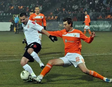 Дебелия извади ЦСКА и в Ловеч