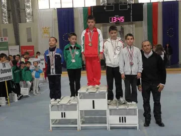 Йовчев е домакин на грък, "откраднал" титлата му в Атина 