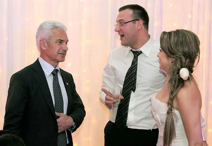 Доведеният син на Волен: Искам оставката му