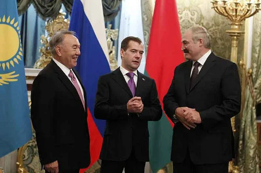 Русия, Беларус и Казахстан учредиха Евразийския съюз