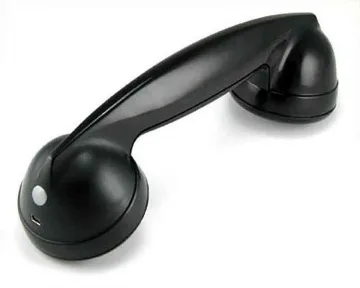 Варненка олекна с 8 000 лв. за "спешна ваксина"  