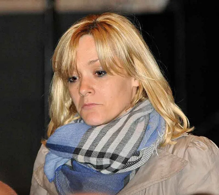 Денкова се завръща на леда