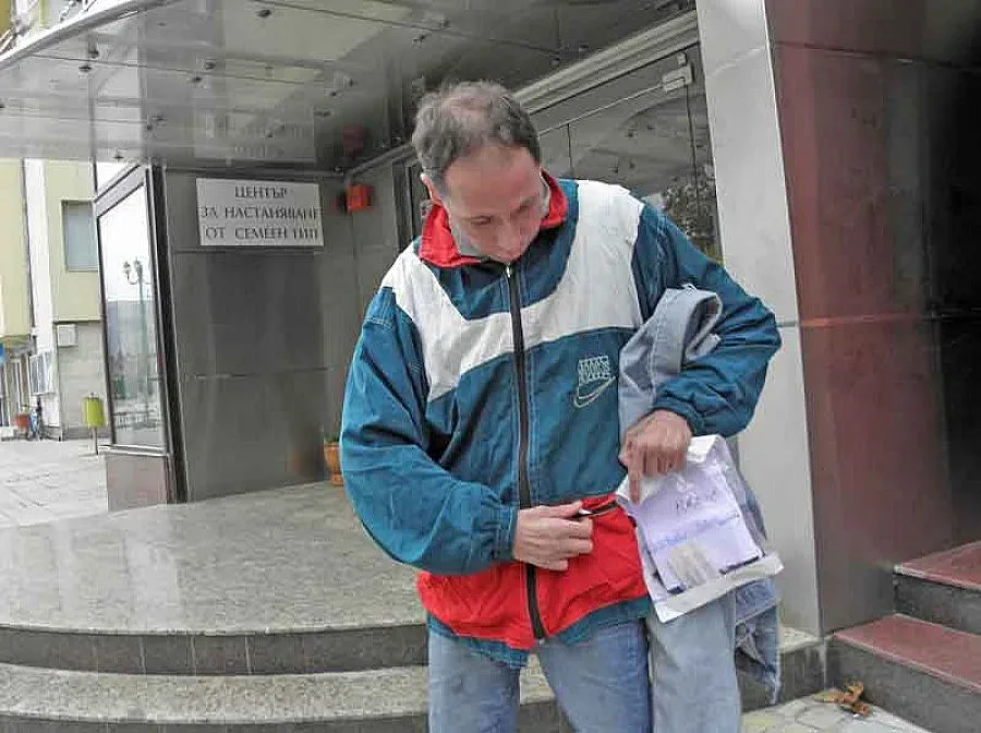 Дават пенсия на човека-скелет