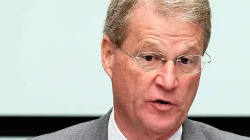 Шефът на МВФ за Европа хвърли оставка