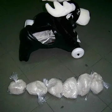 Намериха хероин в детски играчки на Калотина