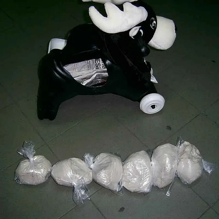 Намериха хероин в детски играчки на Калотина