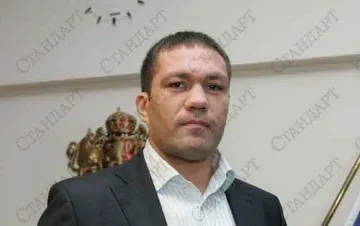 Кобрата агитира Таков за национален треньор