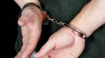 Закопчаха петима дедесари, източили над 5 млн. лева