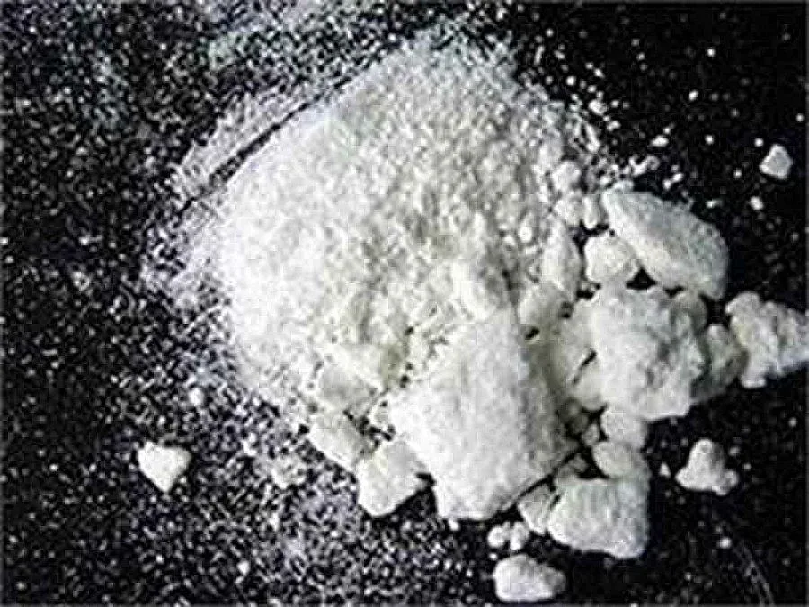 Съпруга прати хероин в чехъл на мъжа си в затвора 