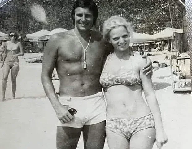 Спасител култов!Ето ги златните мадами на морето