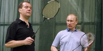 Руските снайперисти тренират с бадминтон