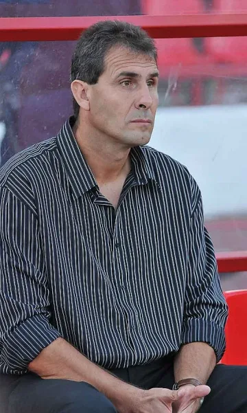 Димитър Димитров продължава лечението си във Виена