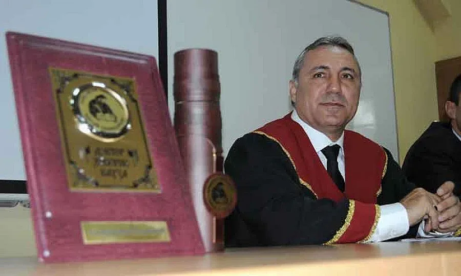 Вежди: Скандал няма, Стоичков е академик