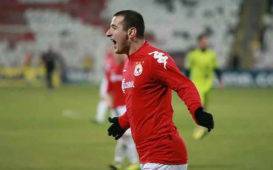 Китайци вадят $ 1 млн. за Янис Зику