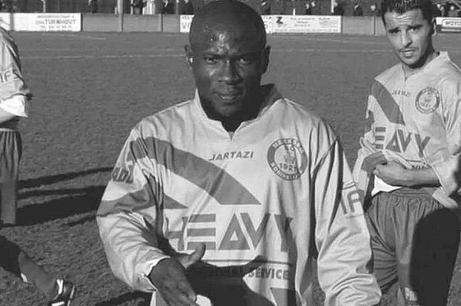 Белгийски футболист почина на мач