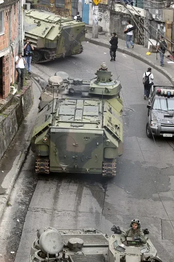 Акция "Мирен шок" срещу наркомафията в Бразилия