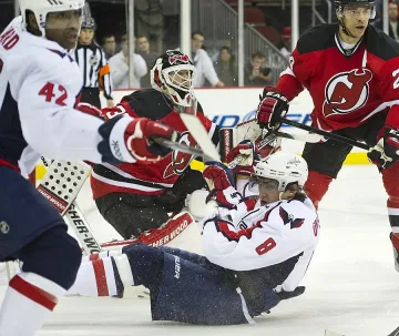 Шампионът "Бостън" с пета поредна победа