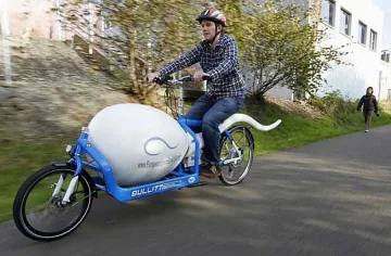 Първият спермоциклет се движи с педали