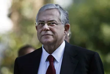 Пападимос се закле пред архиепископа и президента