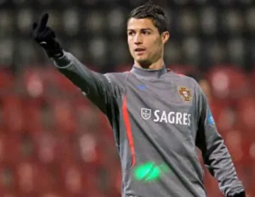 Роналдо показа среден пръст на босненските фенове