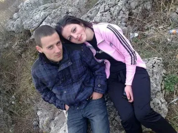 Баща издирва сина си чрез Фейсбук