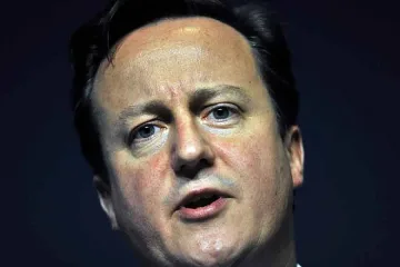 Британският премиер нападна ФИФА