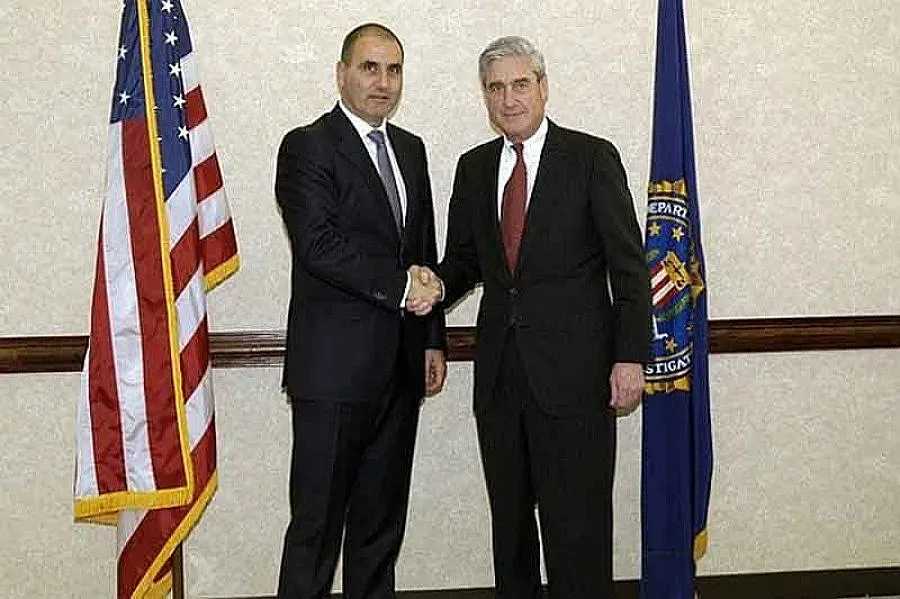 Шефът на ФБР у нас за Никулден