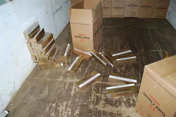 Конфискуваха 101 900 кутии с цигари без бандерол