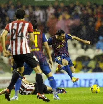 Меси води на Роналдо с 14 срещу 13 гола