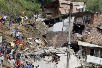 22 жертви на свлачища в Колумбия