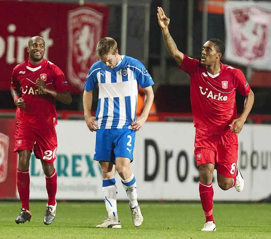 Михайлов и Манолев в Топ 32 на Лига Европа